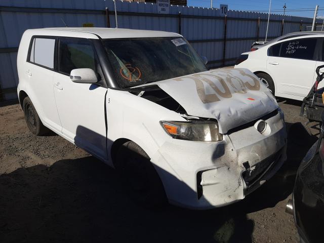 Toyota Scion xb (2014)