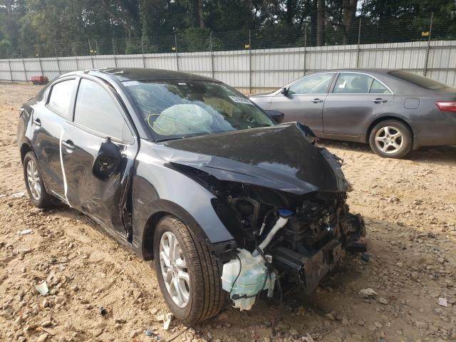 Toyota Scion ia (2016)