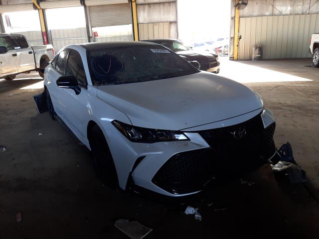 Toyota Avalon trd (2021)