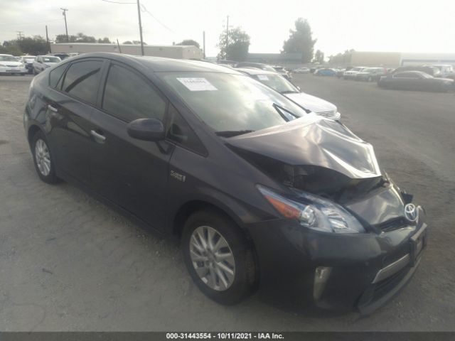 Toyota Prius plug-in (2015)