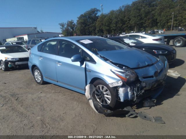 Toyota Prius plug-in (2013)