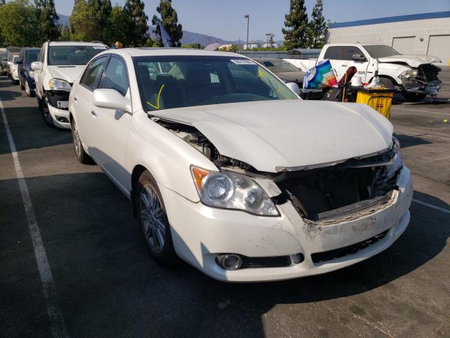Toyota Avalon xl (2010)