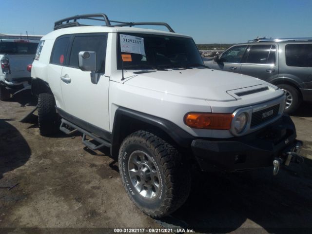 Toyota Fj cruiser (2012)