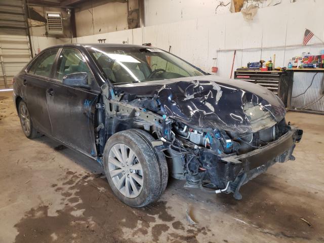 Toyota Camry hybr (2015)