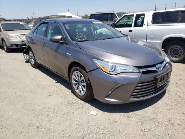 Toyota Camry hybr (2015)