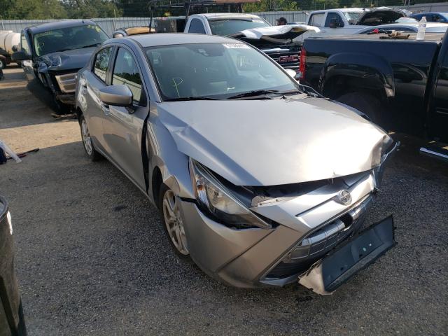 Toyota Scion ia (2016)