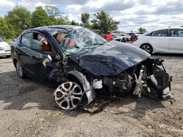 Toyota Scion ia (2016)