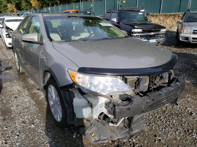 Toyota Camry hybr (2013)