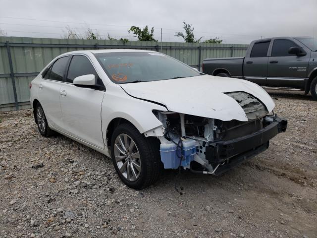 Toyota Camry hybr (2015)