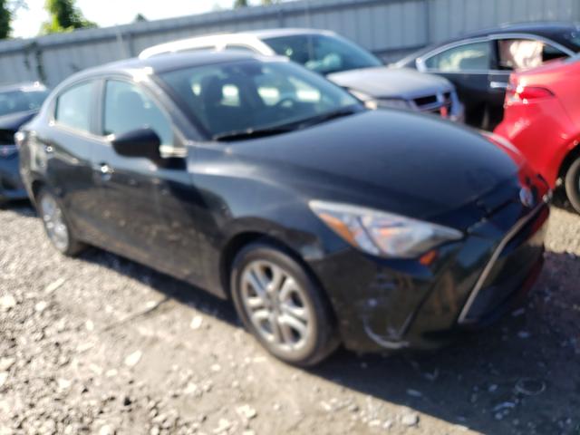 Toyota Scion ia (2016)