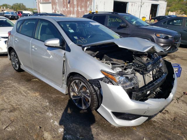 Toyota Scion im (2016)