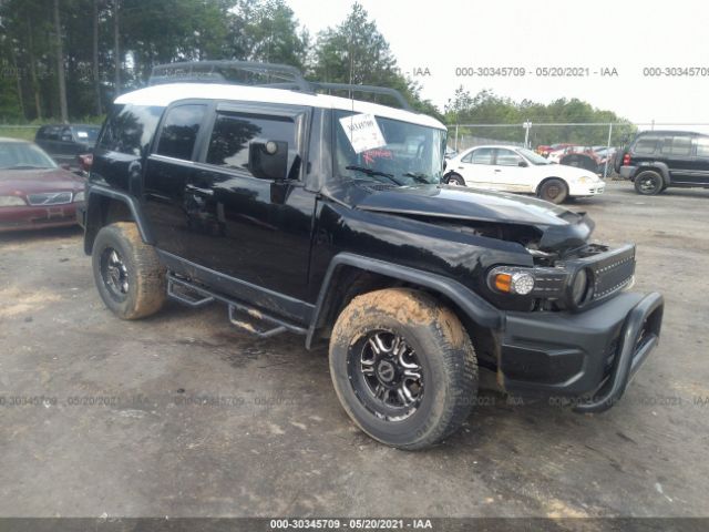 Toyota Fj cruiser (2011)
