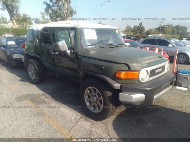 Toyota Fj cruiser (2011)