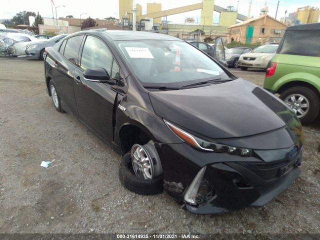 Toyota Prius prime (2020)