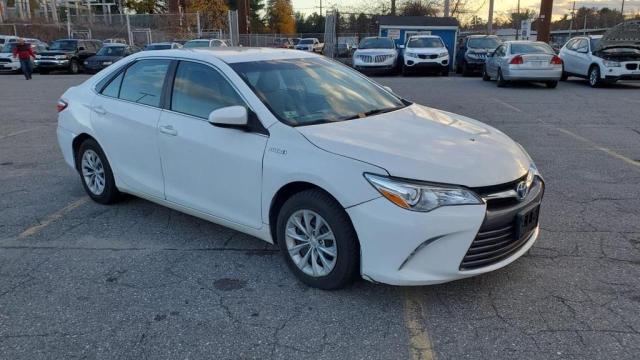 Toyota Camry hybr (2015)