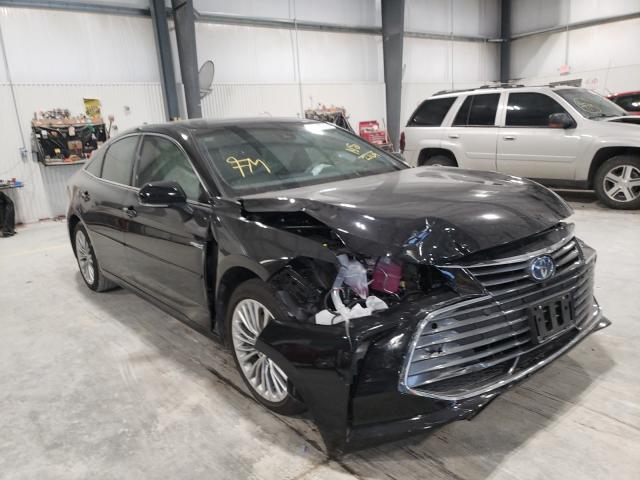 Toyota Avalon lim (2021)