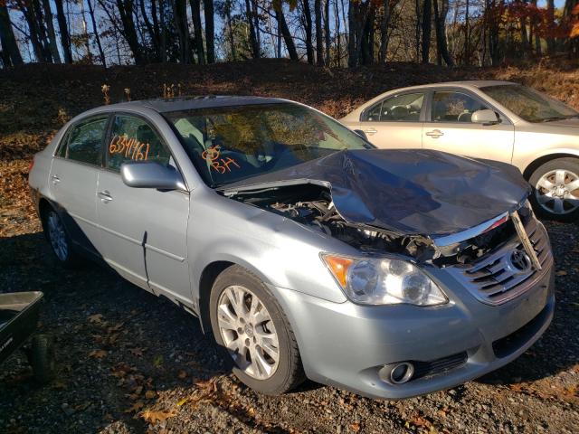 Toyota Avalon xl (2010)