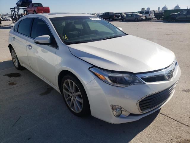 Toyota Avalon lim (2015)