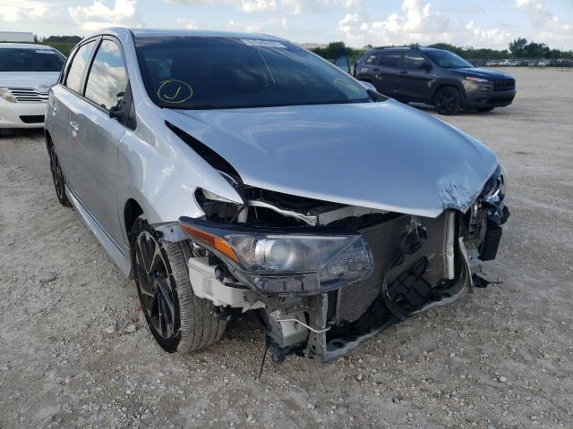 Toyota Scion im (2016)