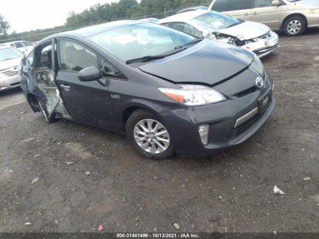 Toyota Prius plug-in (2013)