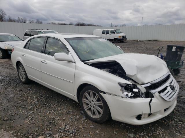 Toyota Avalon xl (2010)