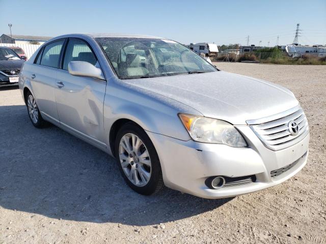 Toyota Avalon xl (2010)