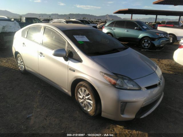 Toyota Prius plug-in (2013)