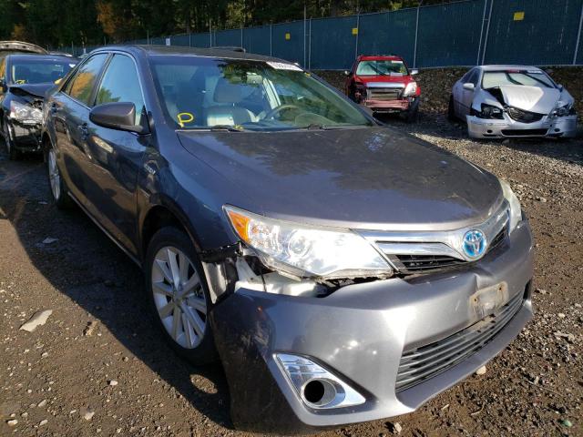 Toyota Camry hybr (2014)
