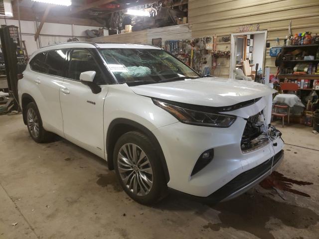 Toyota Highlander (2021)