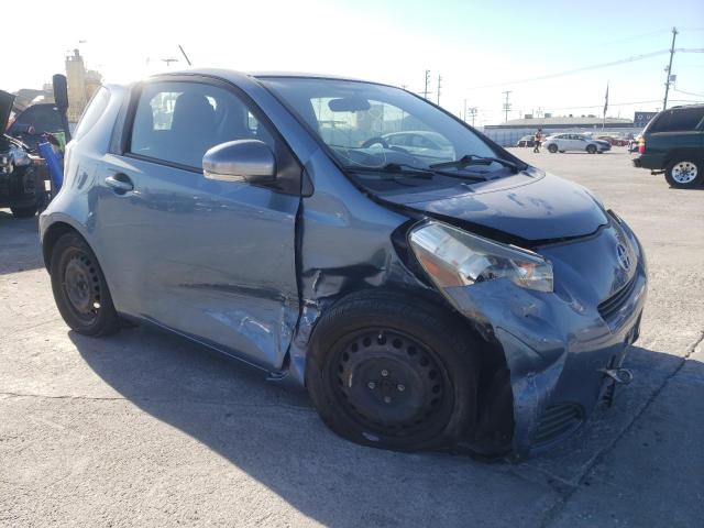 Toyota Scion iq (2014)
