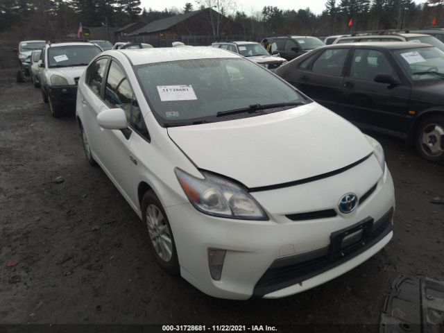 Toyota Prius plug-in (2013)