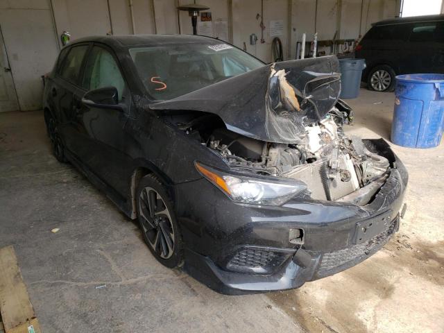 Toyota Scion im (2016)