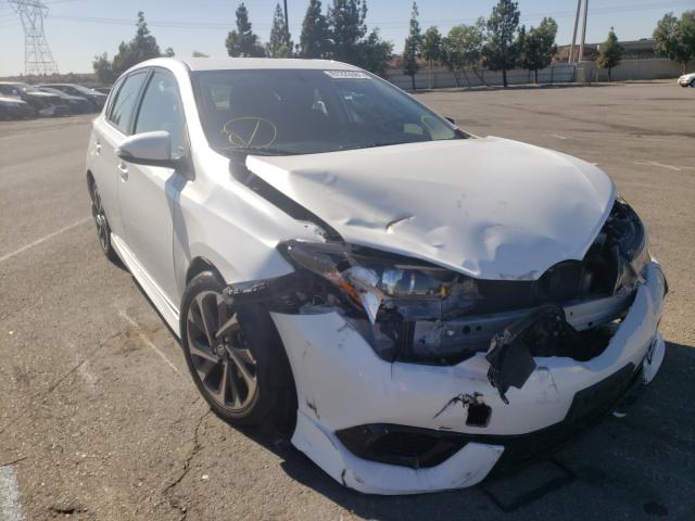 Toyota Scion im (2016)