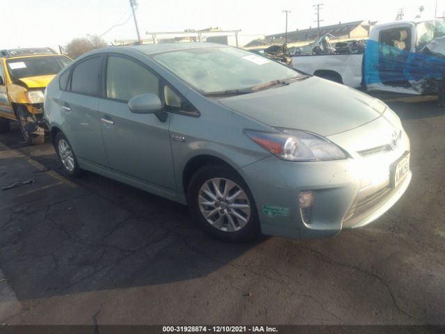 Toyota Prius plug-in (2015)