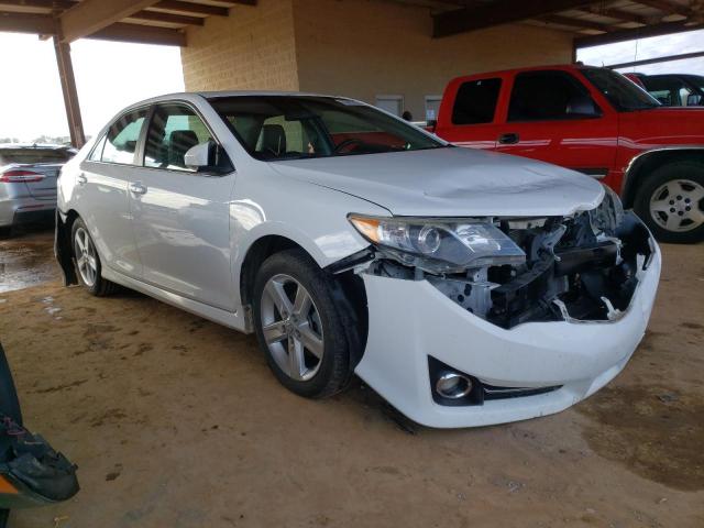 Toyota Camry l (2014)