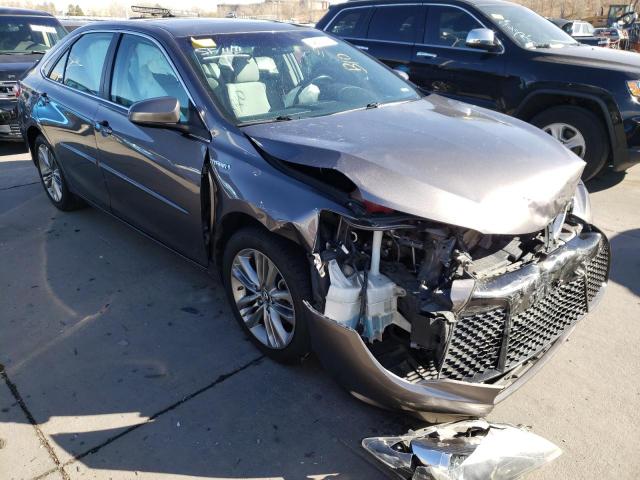 Toyota Camry hybr (2016)