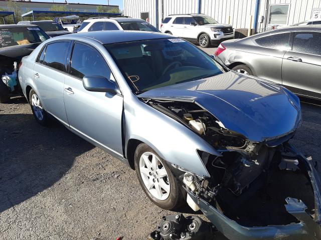 Toyota Avalon xl (2010)