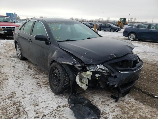 Toyota Camry base (2010)