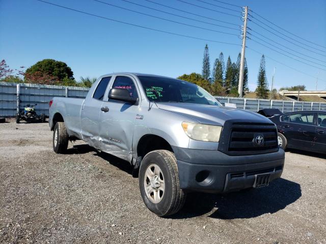 Toyota Tundra dou (2010)