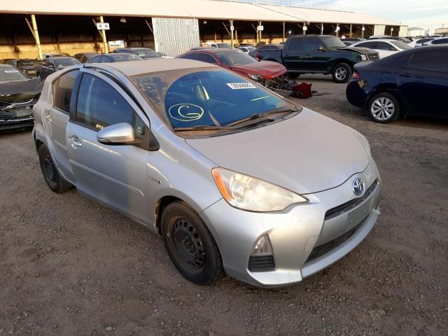 Toyota Prius c (2013)