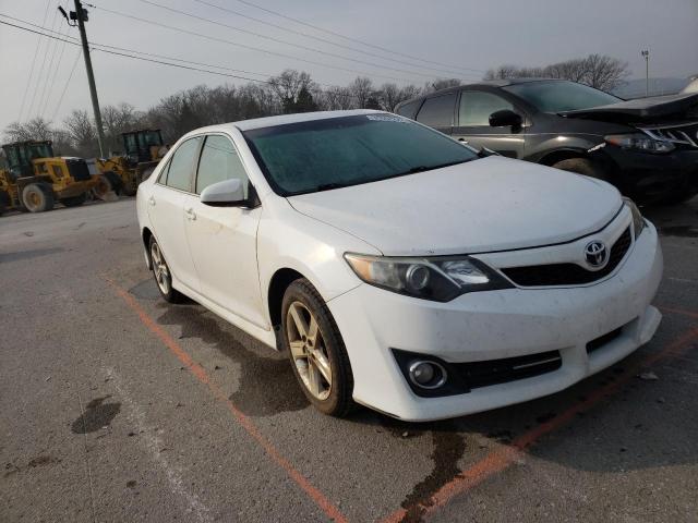 Toyota Camry l (2014)