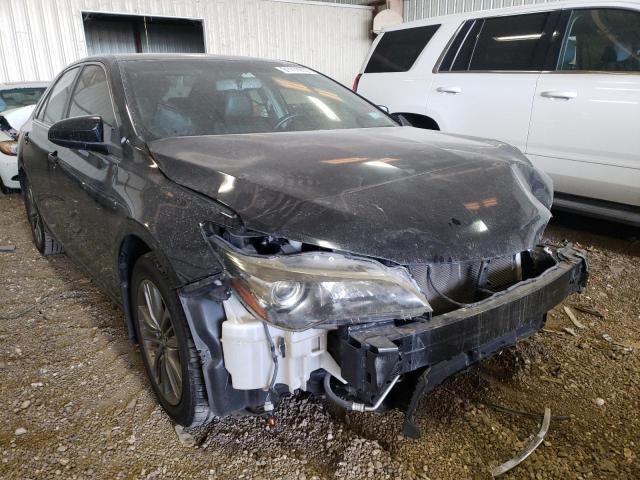 Toyota Camry le (2015)