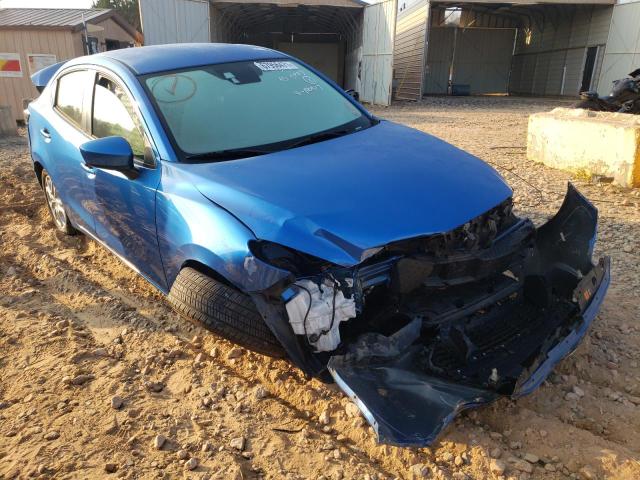 Toyota Scion ia (2016)