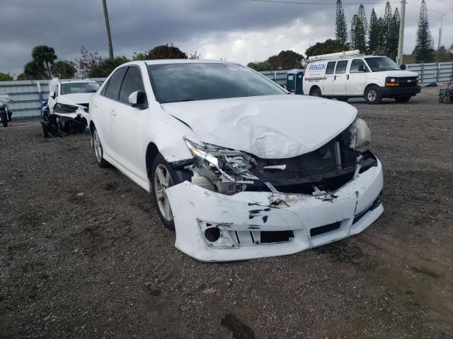 Toyota Camry (2012)