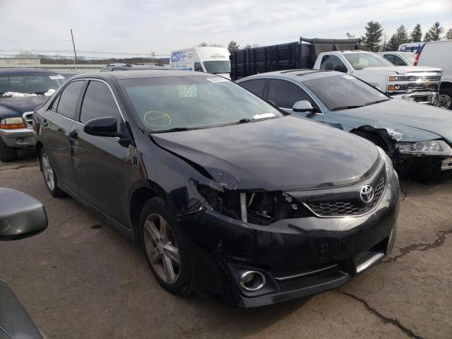 Toyota Camry base (2012)