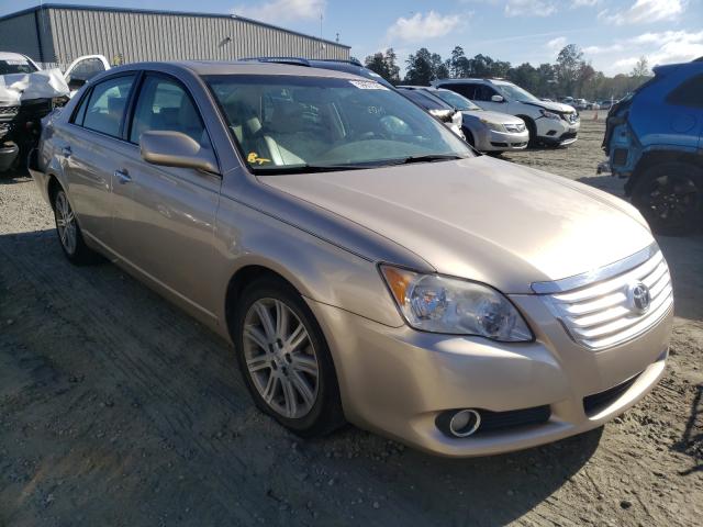 Toyota Avalon xl (2010)