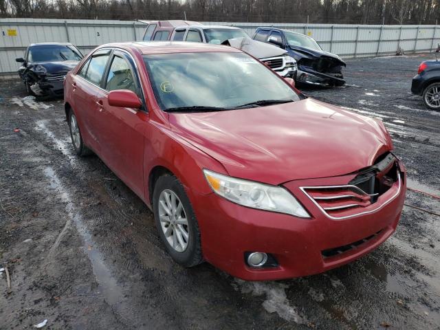 Toyota Camry base (2010)