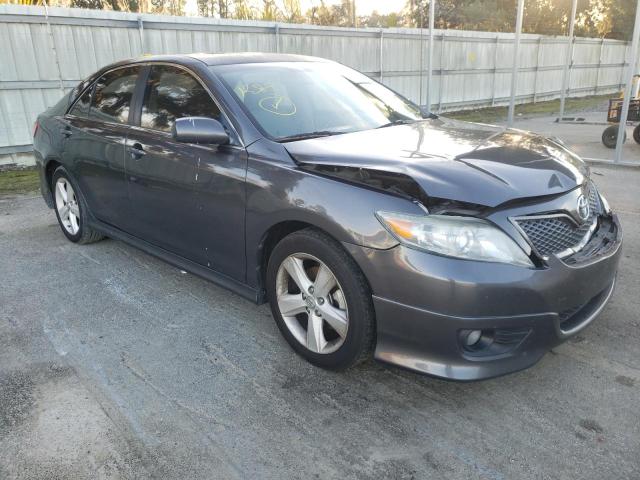 Toyota Camry base (2010)