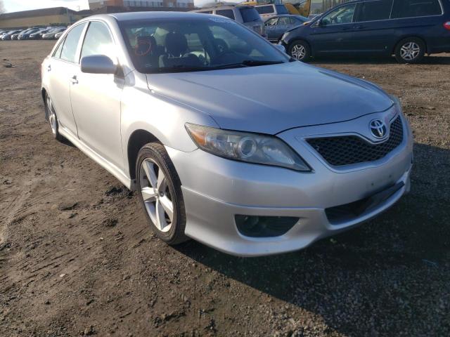 Toyota Camry base (2010)
