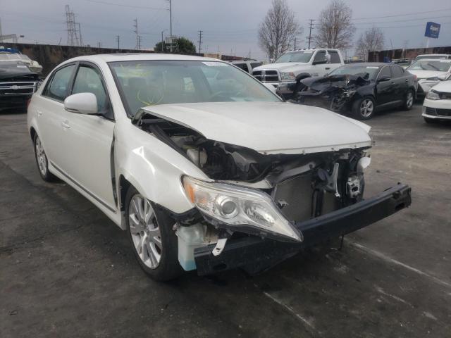 Toyota Avalon bas (2011)